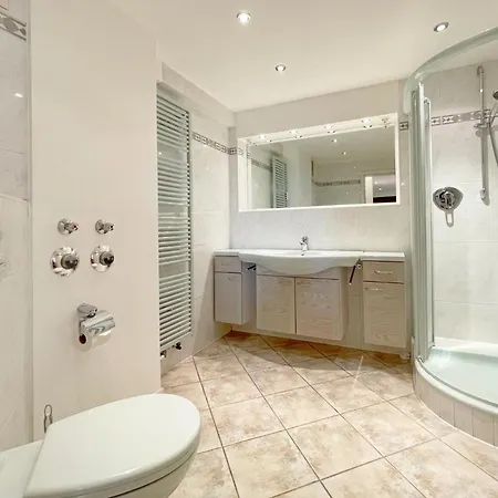 Haus Metropol App 108 Mit Meerblick Und Cityblick 3 Balkone Westerland